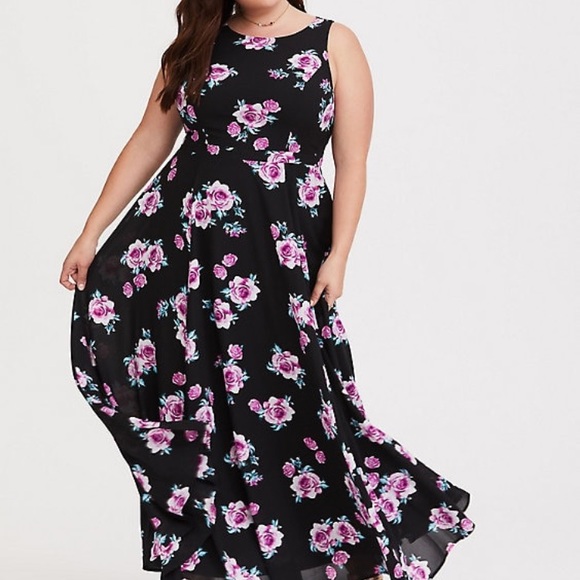 torrid Dresses & Skirts - NWT Torrid maxi dress.